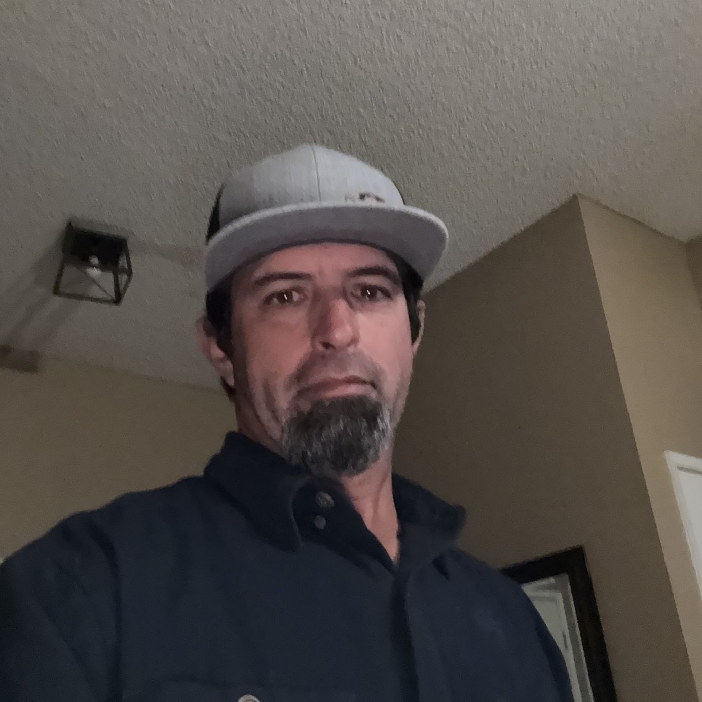 Profile of Geo Neves