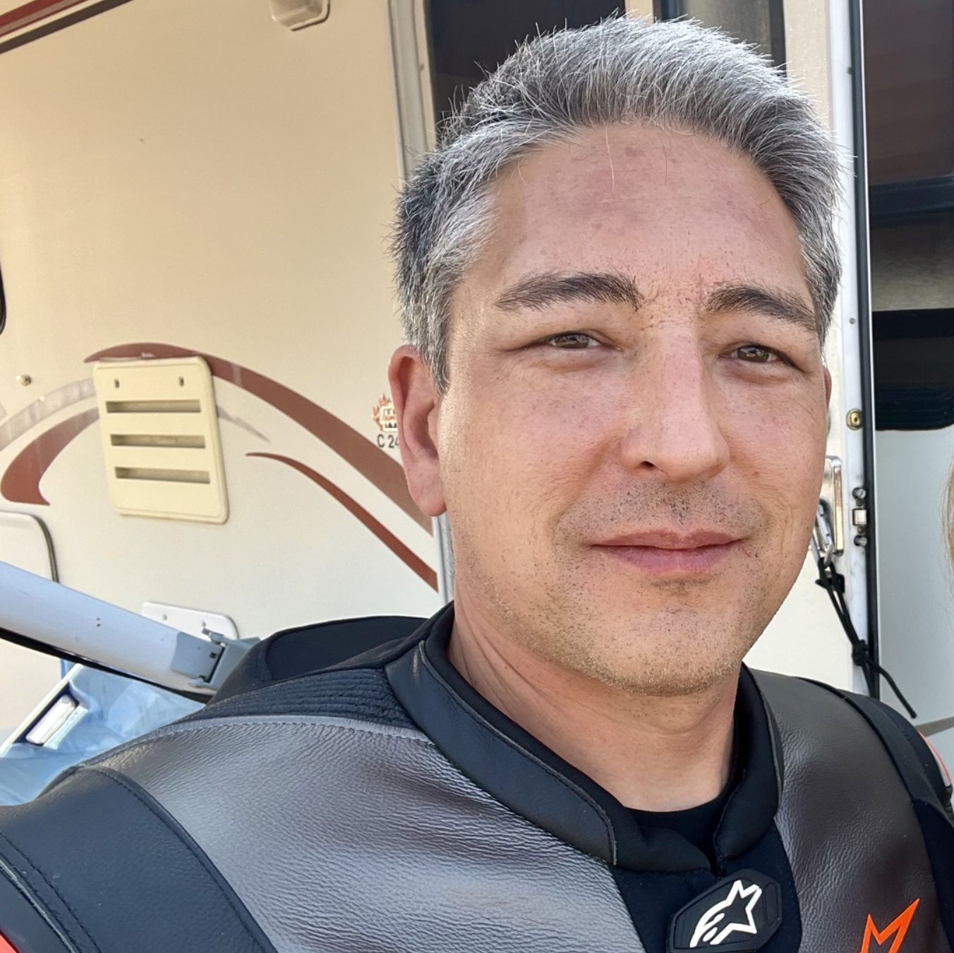 Profile of Mat Kawahara
