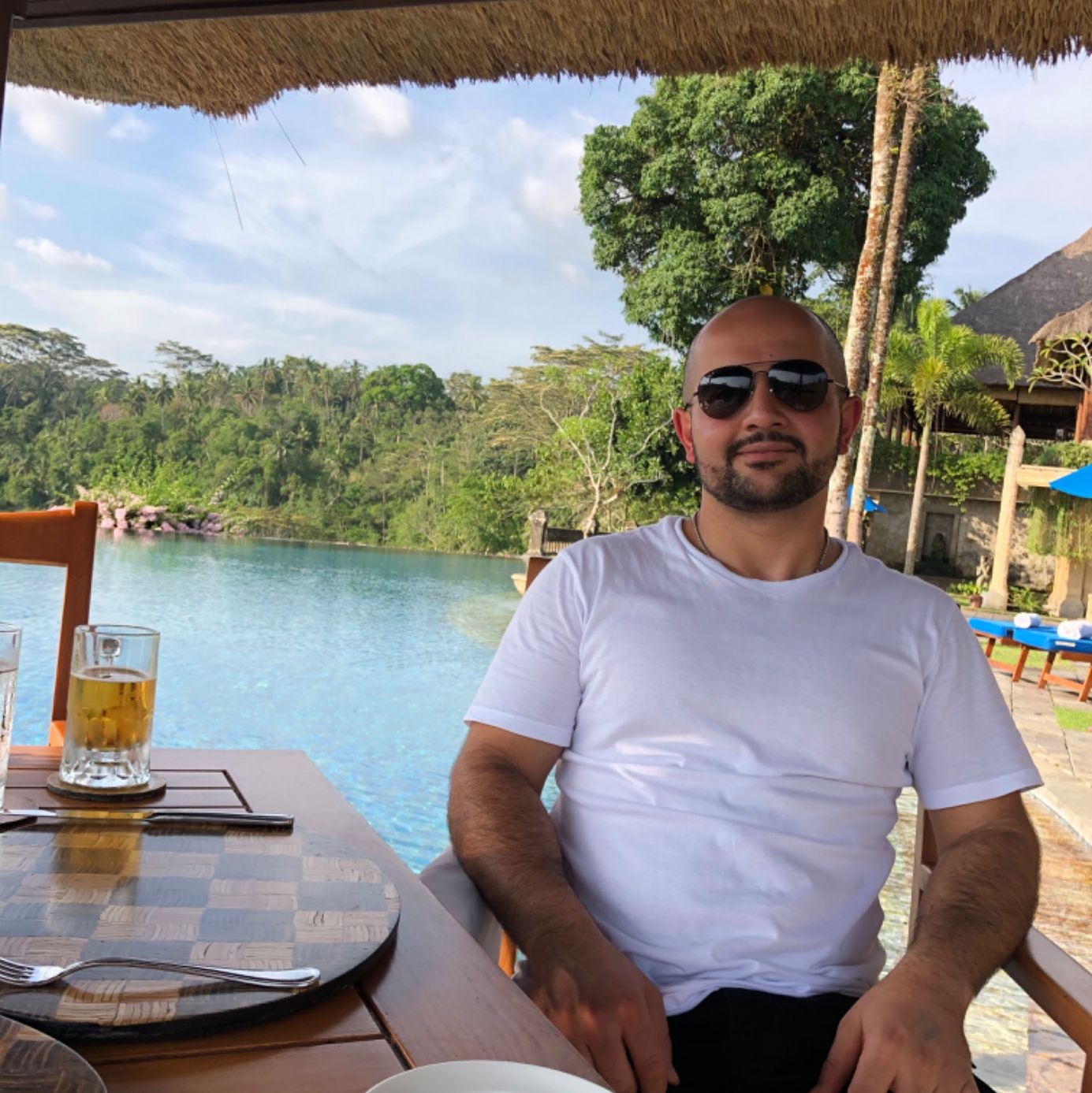 Profile of Hamlet Sarkisyan