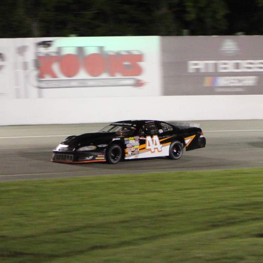 Profile of Travis Wall