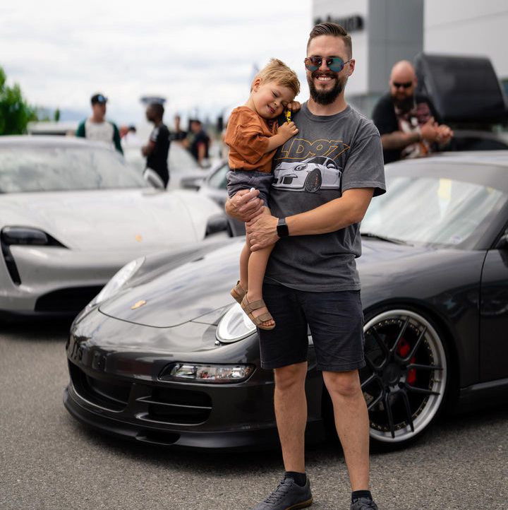 Profile of Oskar Ciejek