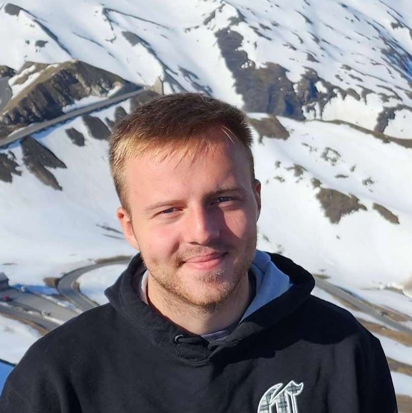 Profile of Alex Wolosiuk