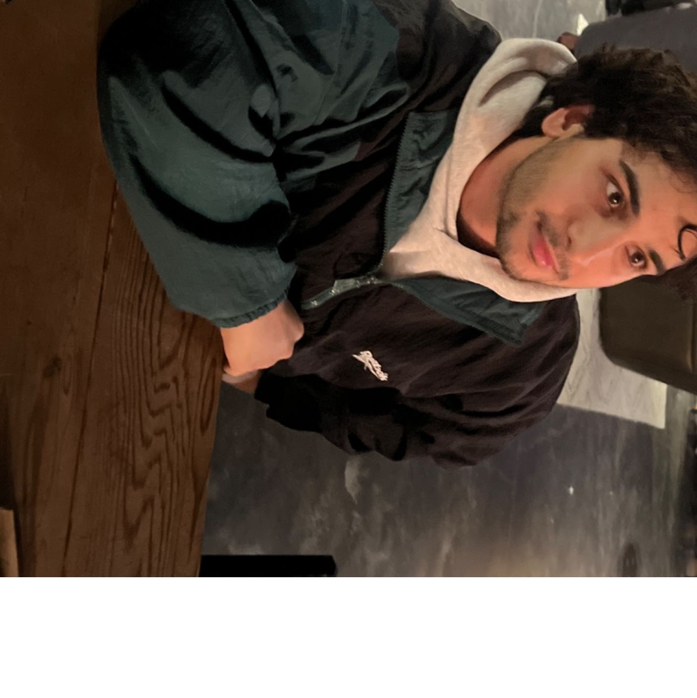 Profile of Parsa Farizy