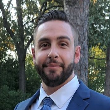 Profile of Chris Holdsworth