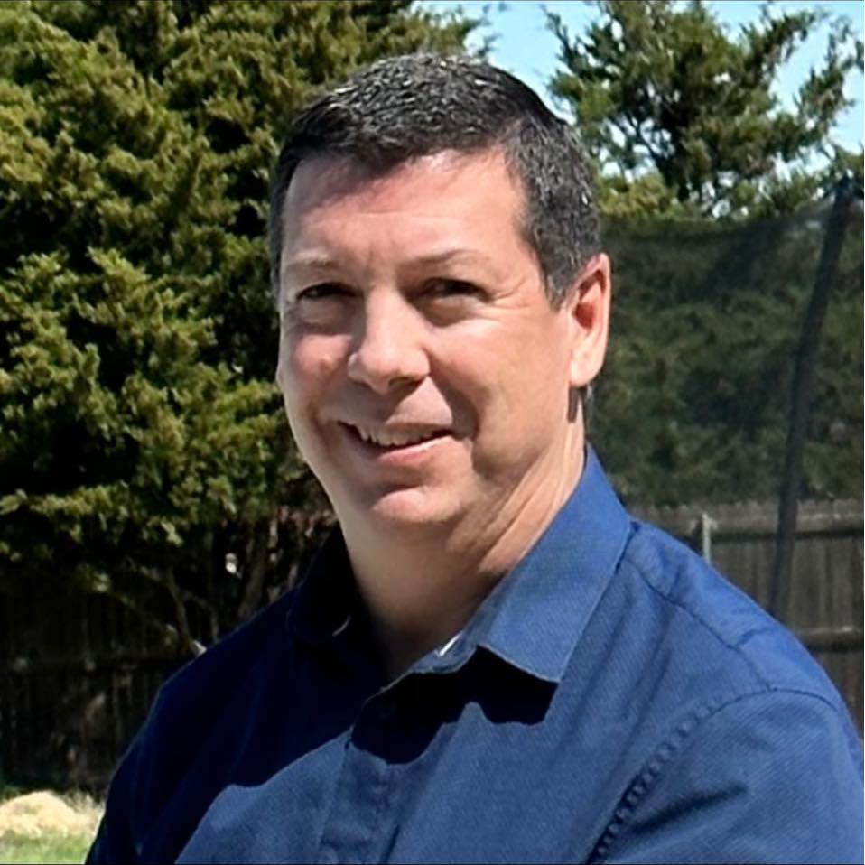 Profile of Larry Seelnacht