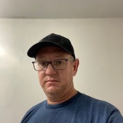 Profile of Chris DeLoney