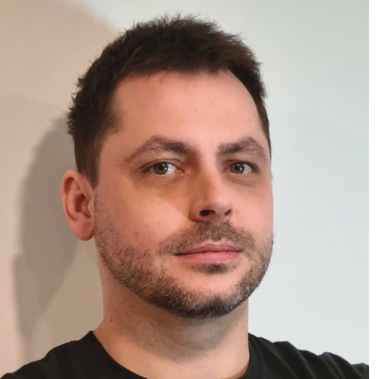 Profile of Daniel Krzesowski