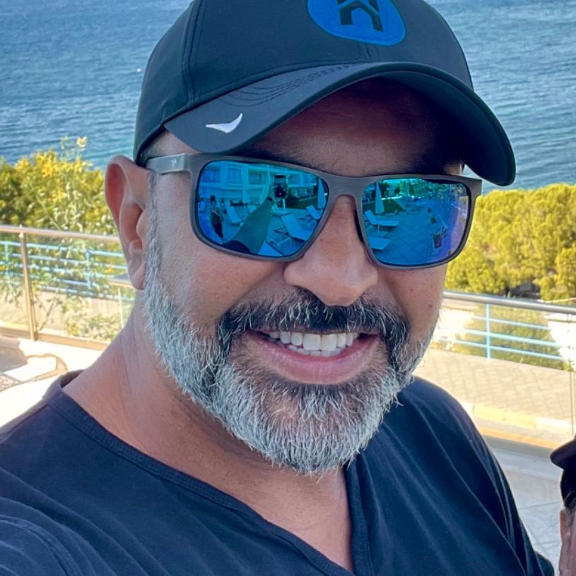 Profile of Omeed Salashoor