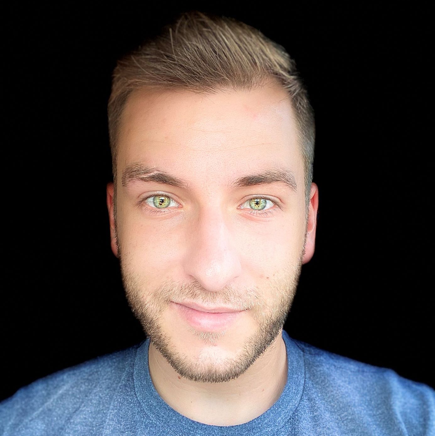 Profile of Kyle Hoyer