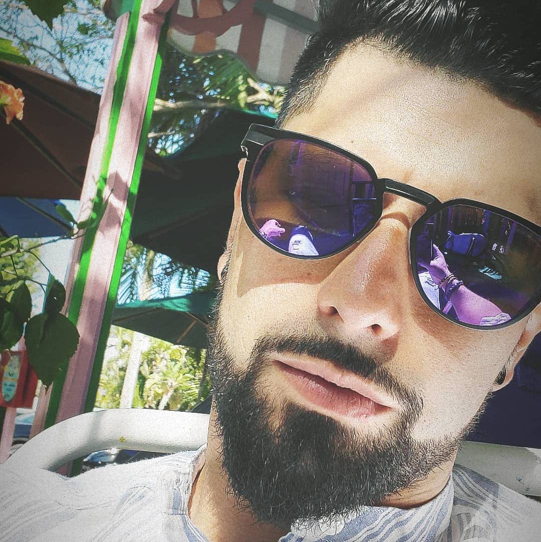Profile of Andre Lemos