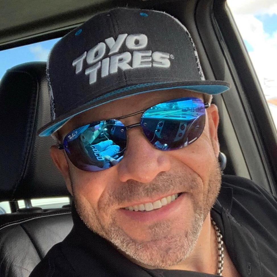 Profile of Joche Santiago