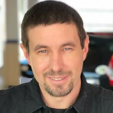 Profile of Chris Buschman
