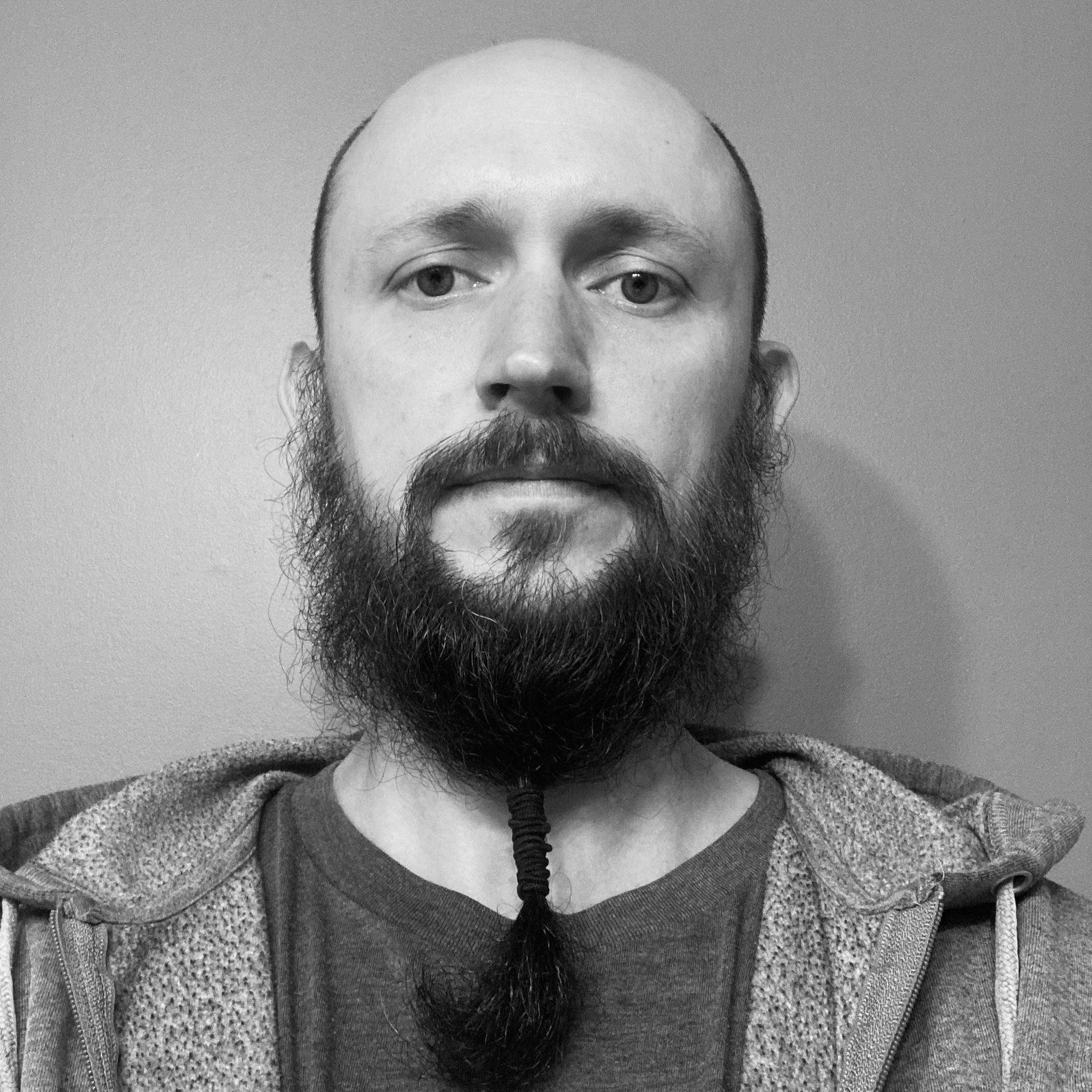 Profile of Marcin Derewonko