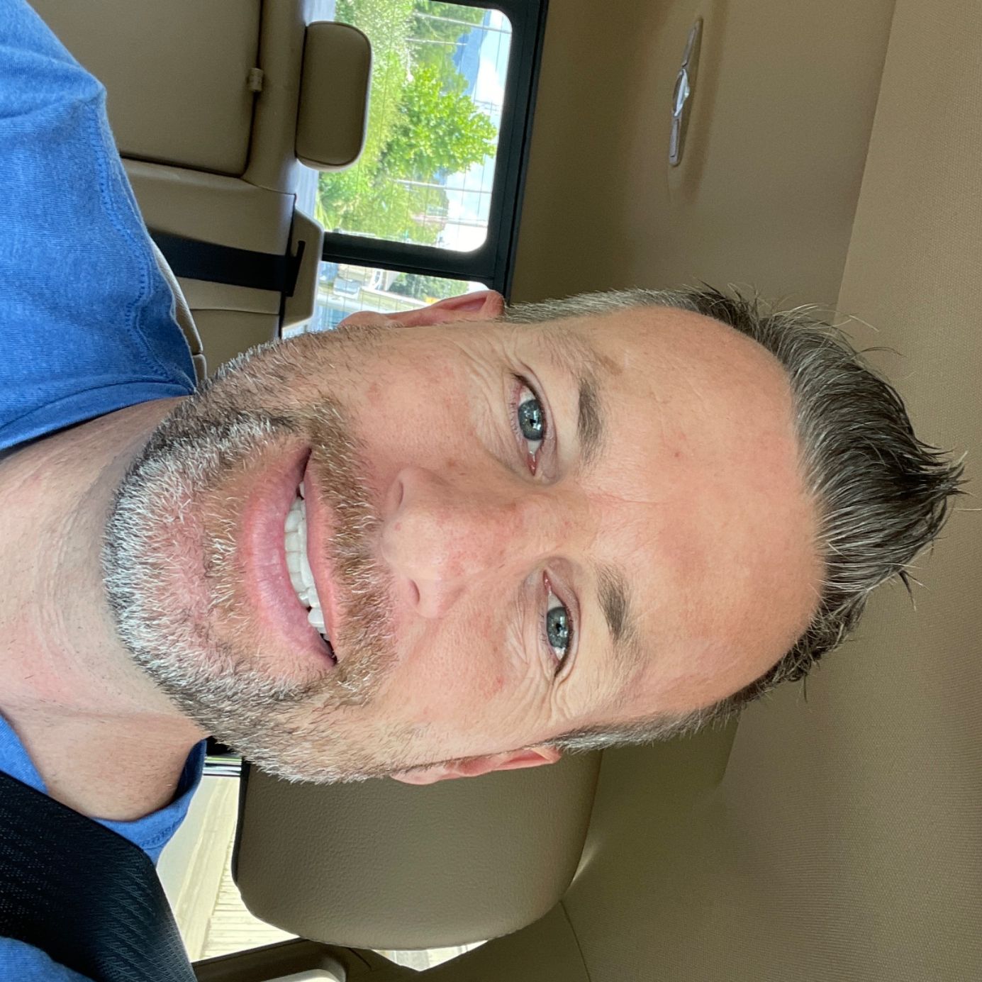 Profile of Lucas Congdon