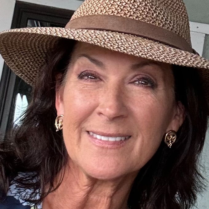 Profile of Angela Perry