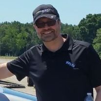 Profile of Derek Hennecke