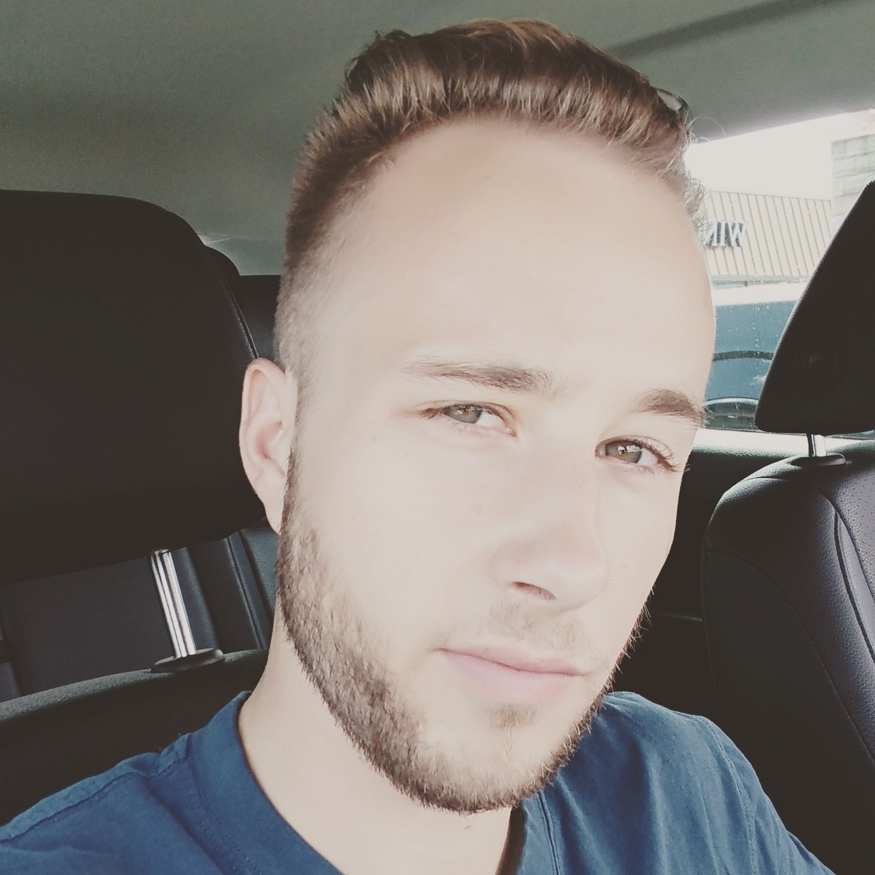 Profile of Erik Schiszik