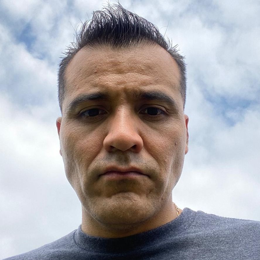 Profile of Ivan Muñoz