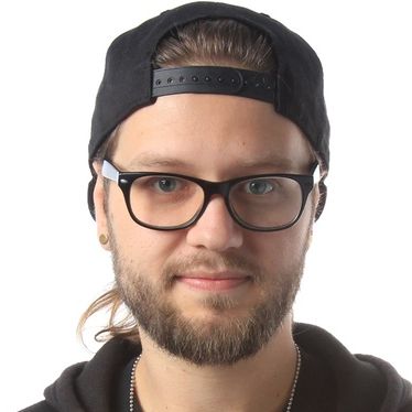 Profile of Derek Brooks