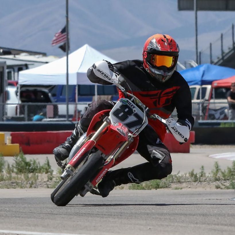 Profile of Riley Rothfuss