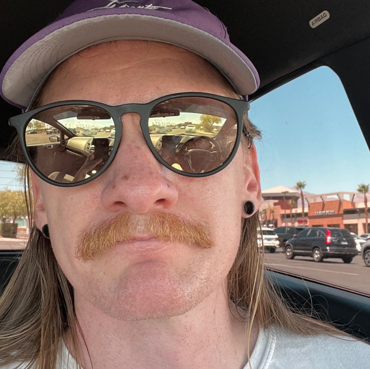 Profile of Joshua Qualls