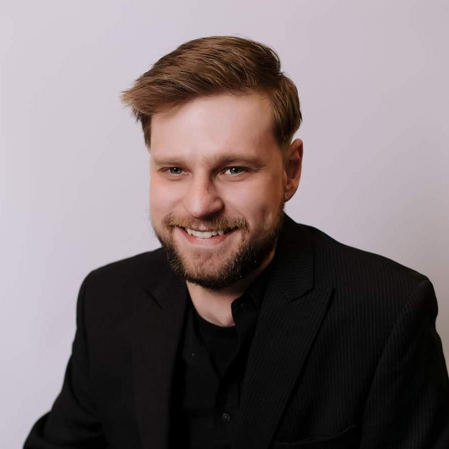 Profile of Andru Jacobs