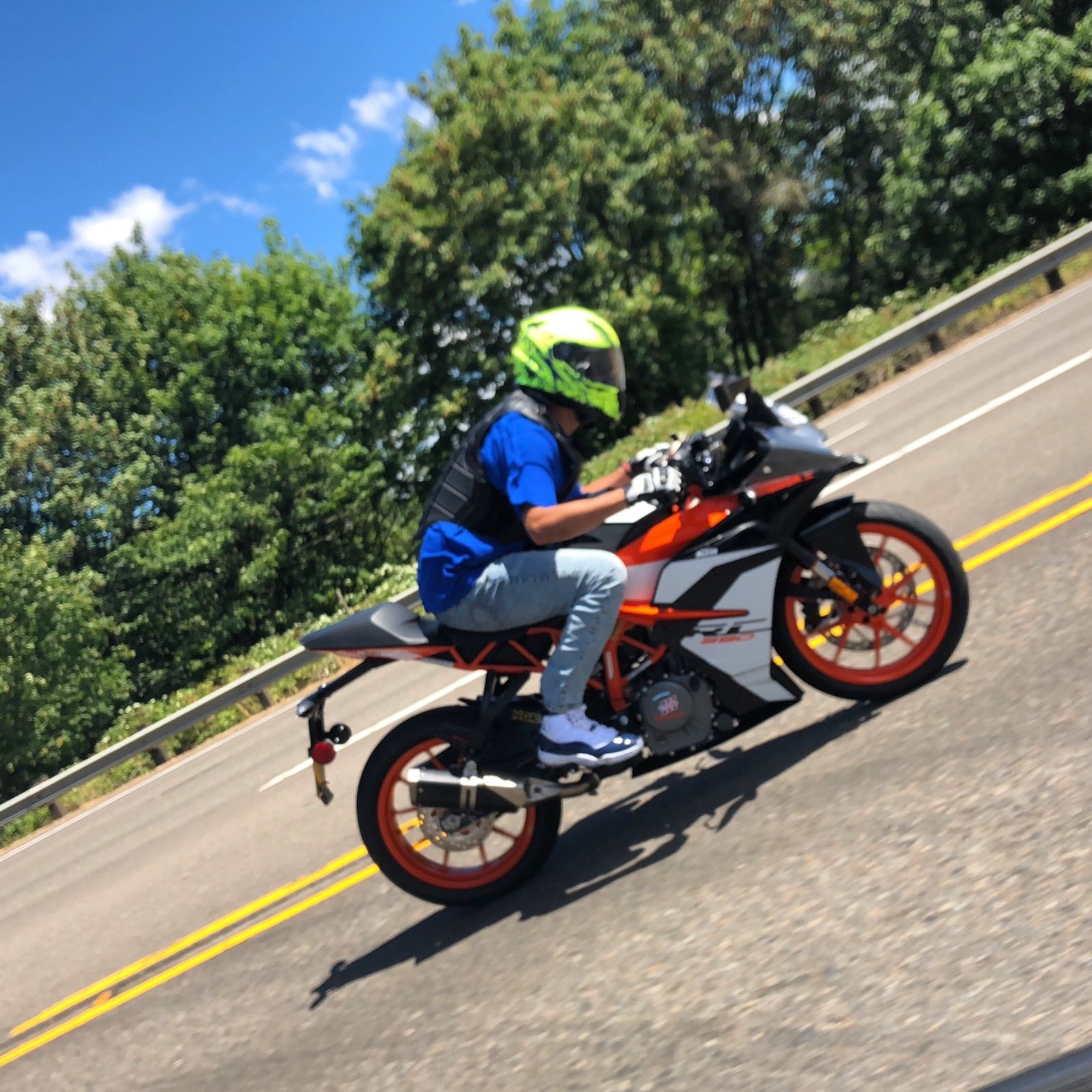 Profile of Alex Bravo