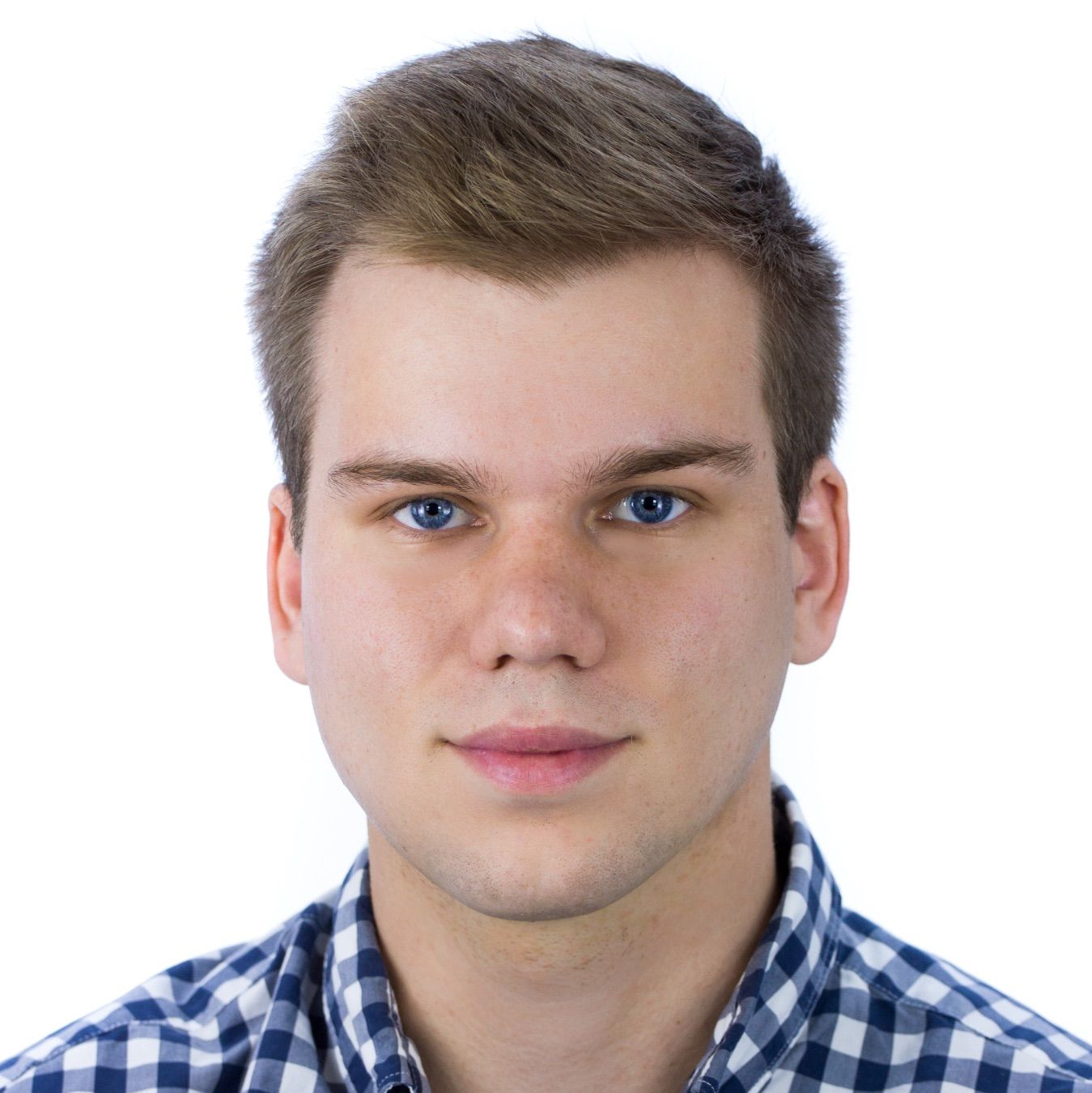 Profile of Alex Roinett