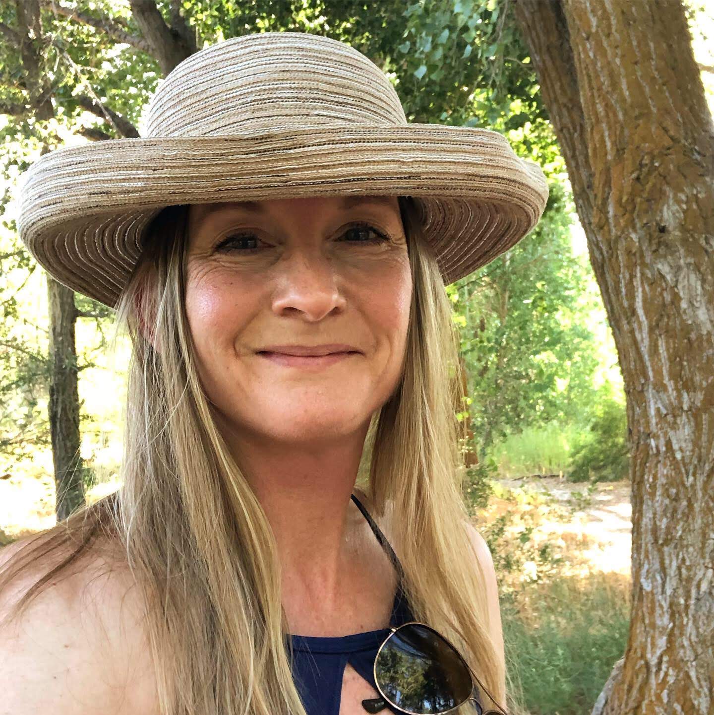 Profile of Julie Hopkins