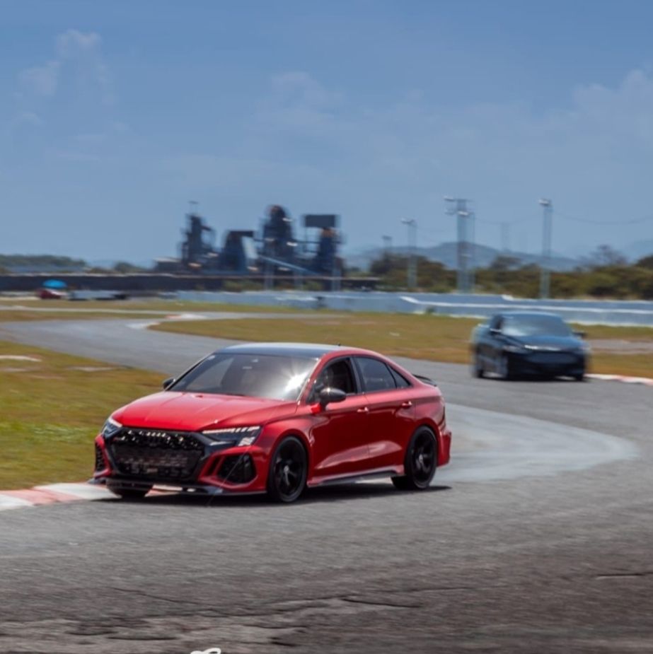 Profile of José Echevarria