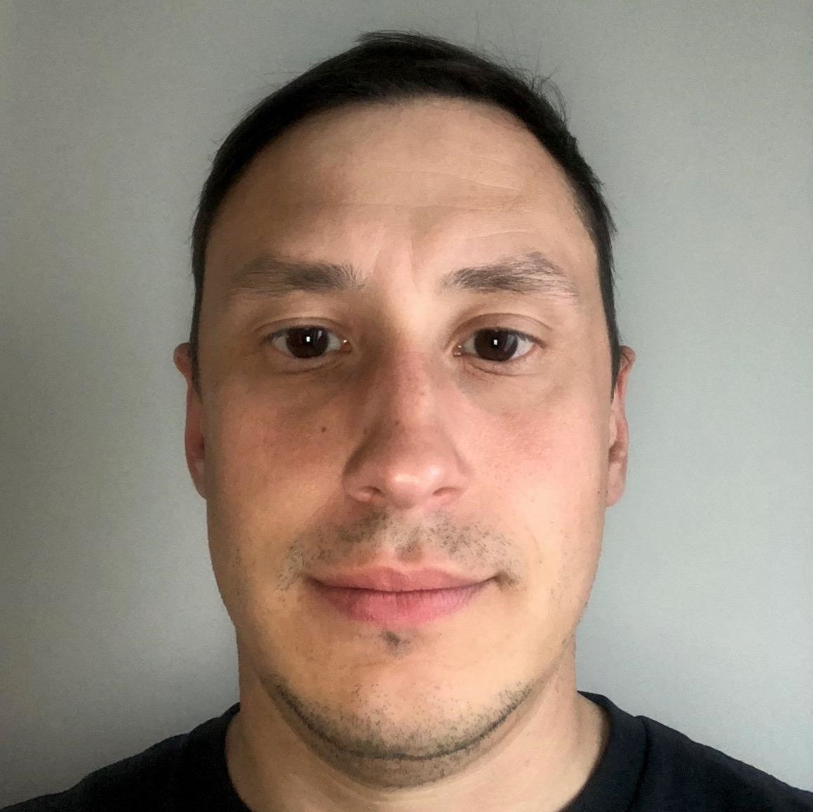 Profile of Senad Mujcin