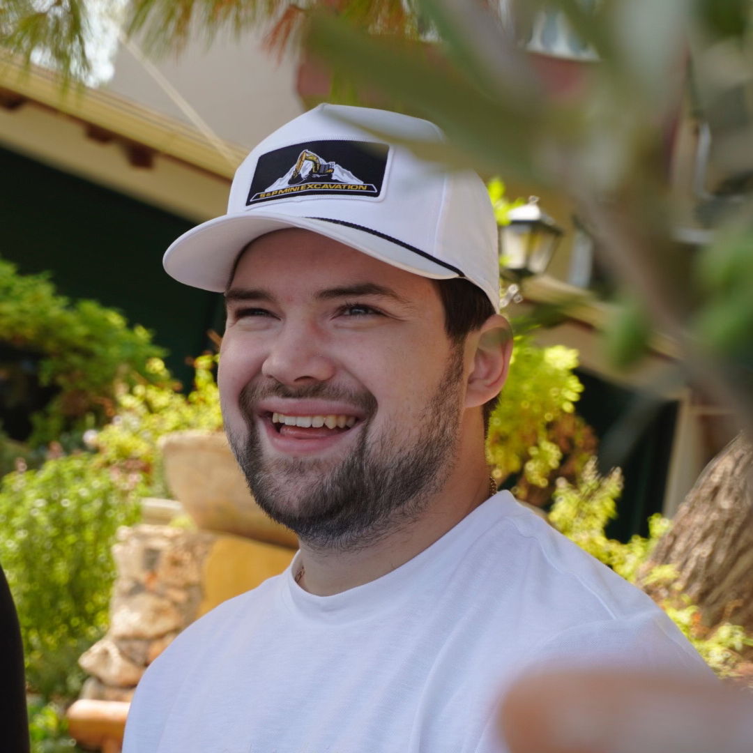 Profile of Radu Parascan