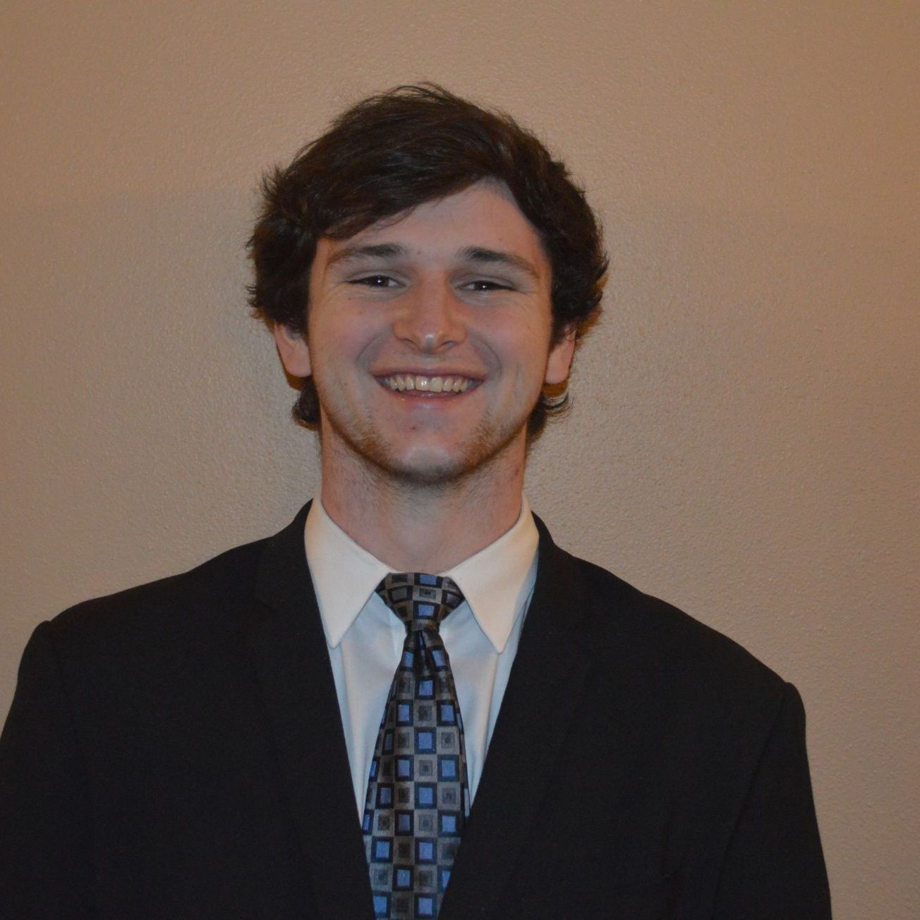 Profile of Daniel Loes