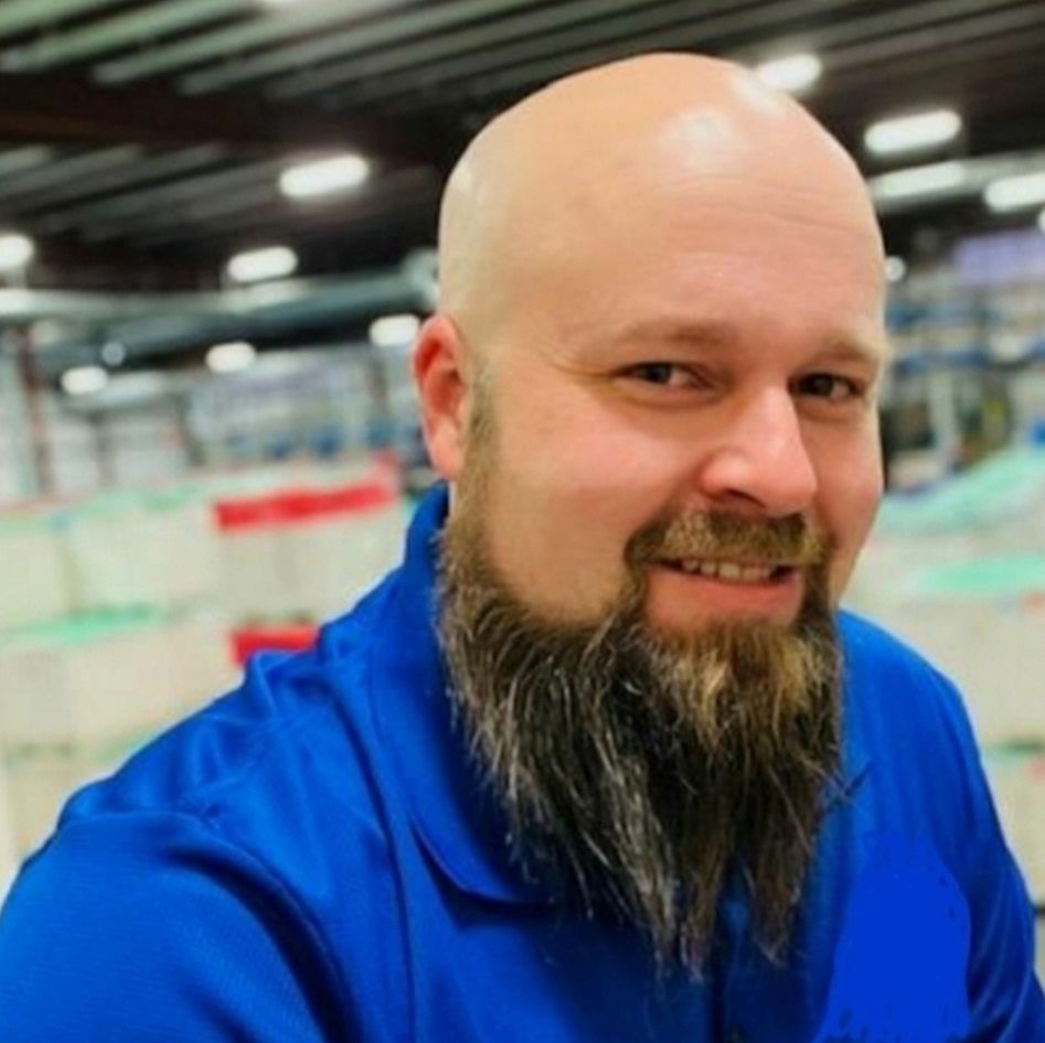 Profile of Ryan Hill