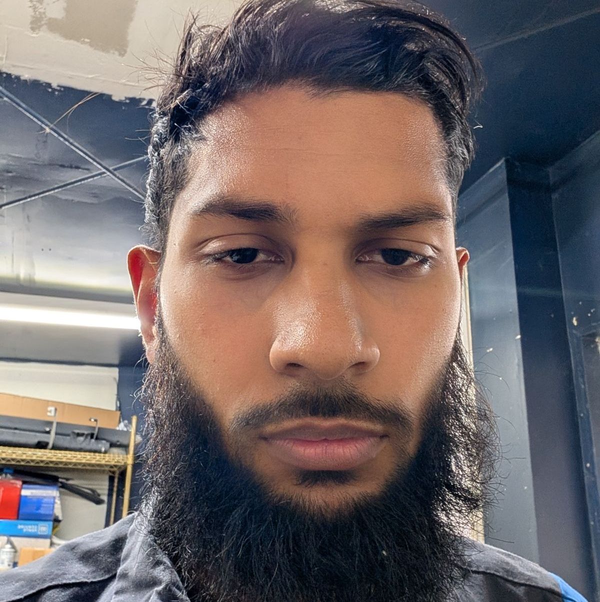 Profile of Thahir Syed