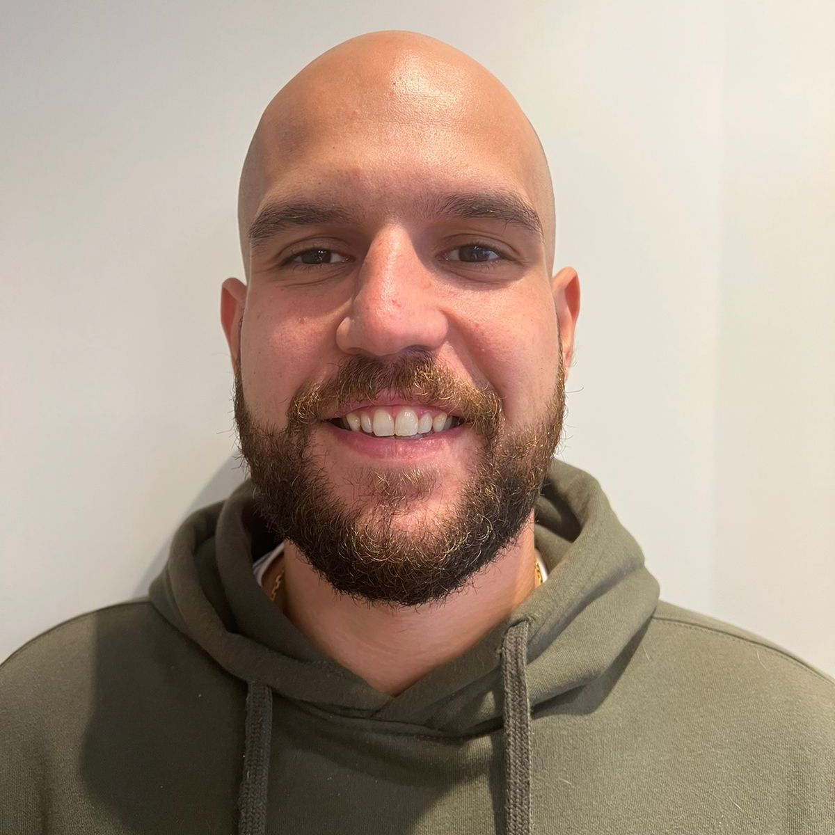 Profile of Eric Martins