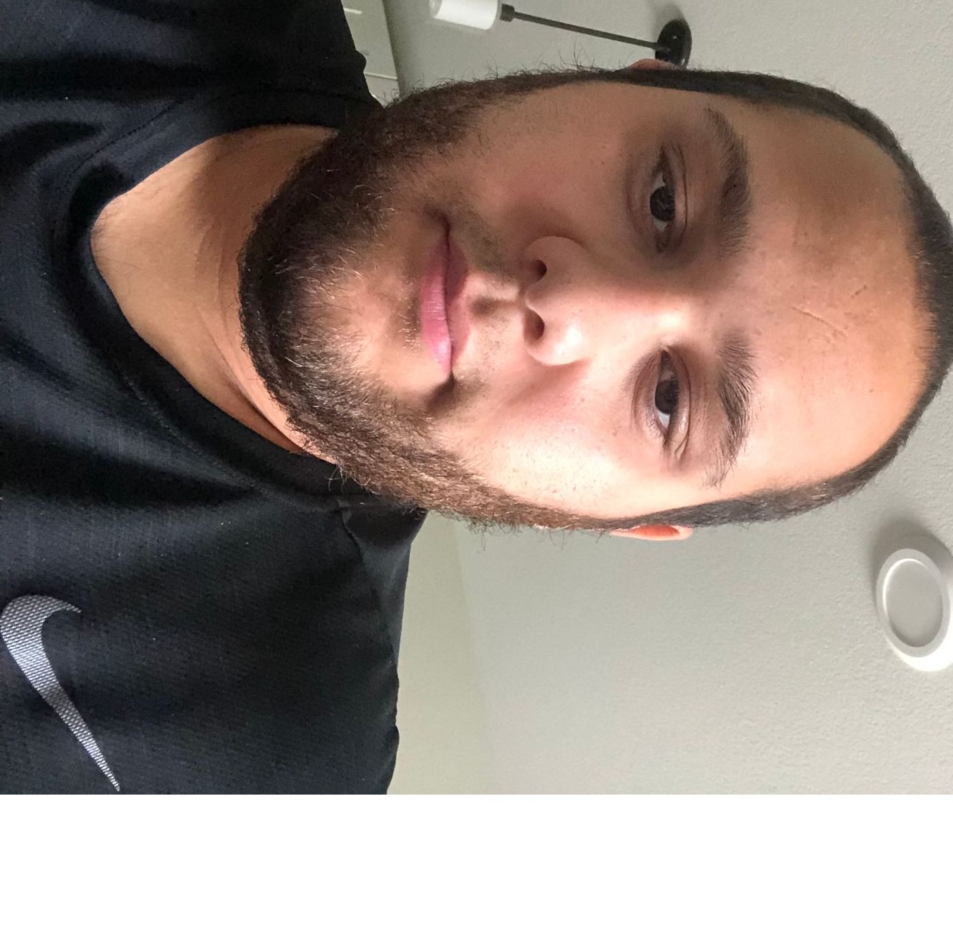 Profile of Devon Fierberg