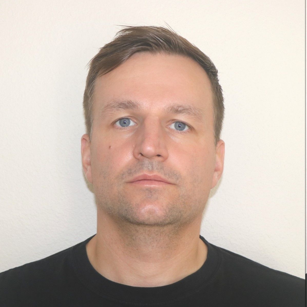 Profile of Ian Ashworth