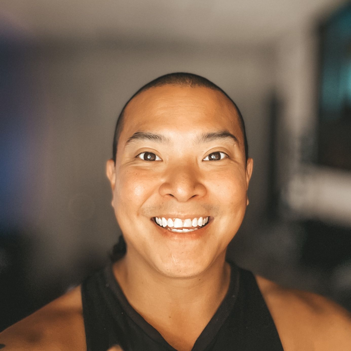 Profile of Christopher Lo