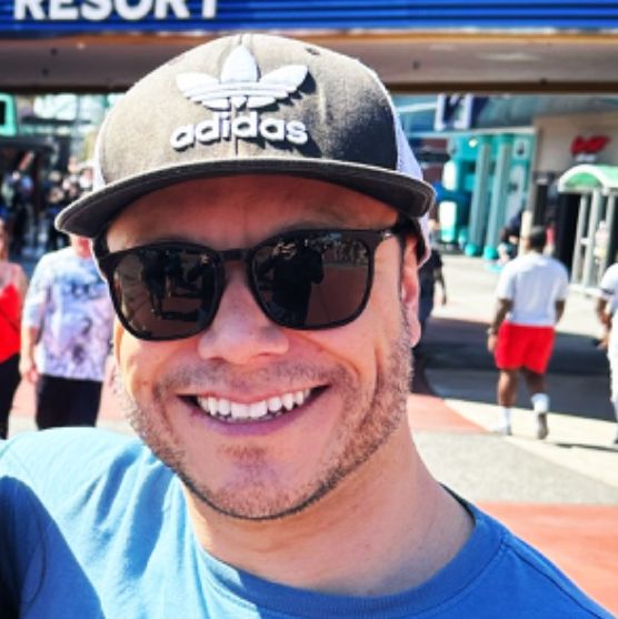 Profile of Christian Lopes