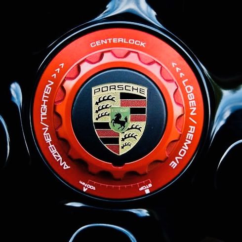 Profile of Thomas Schneider