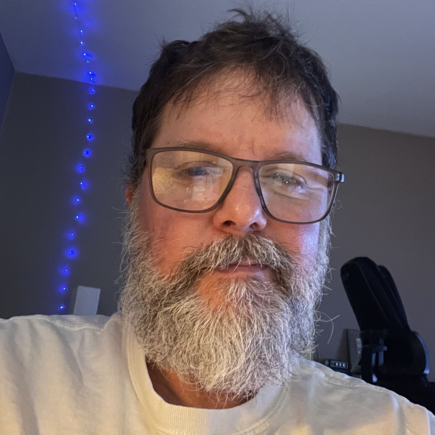 Profile of Glenn Harris