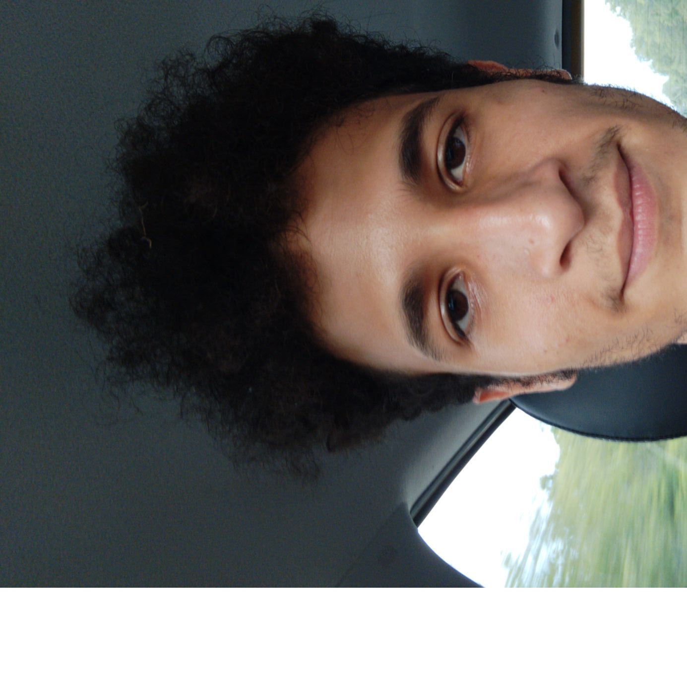 Profile of Daniel Rosario Vazquez