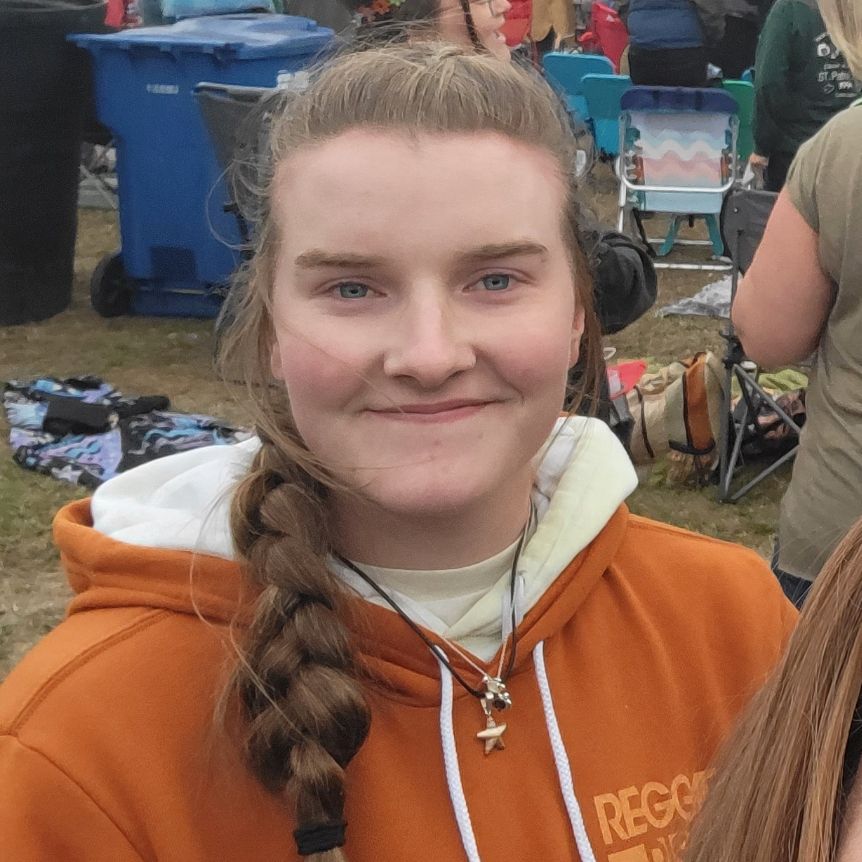 Profile of Savannah Carter