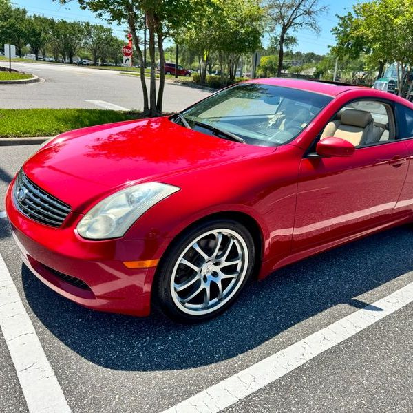 Profile of Adam Hart