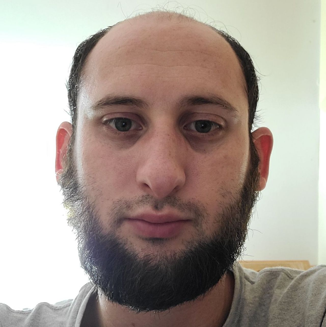 Profile of Derek Helm