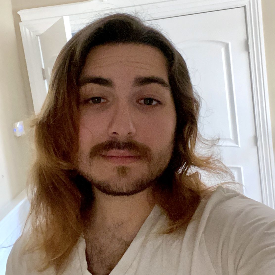 Profile of Nicolas Salkinder