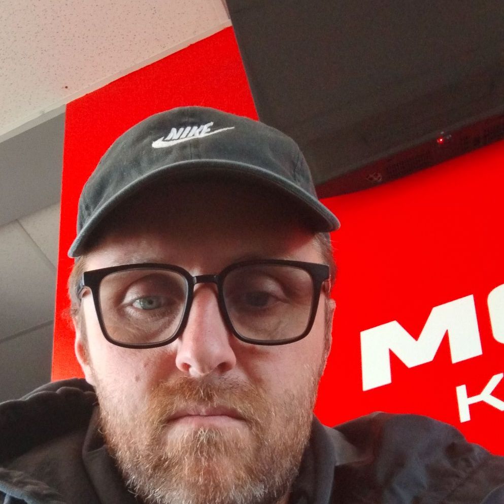 Profile of Jason Tomlinson