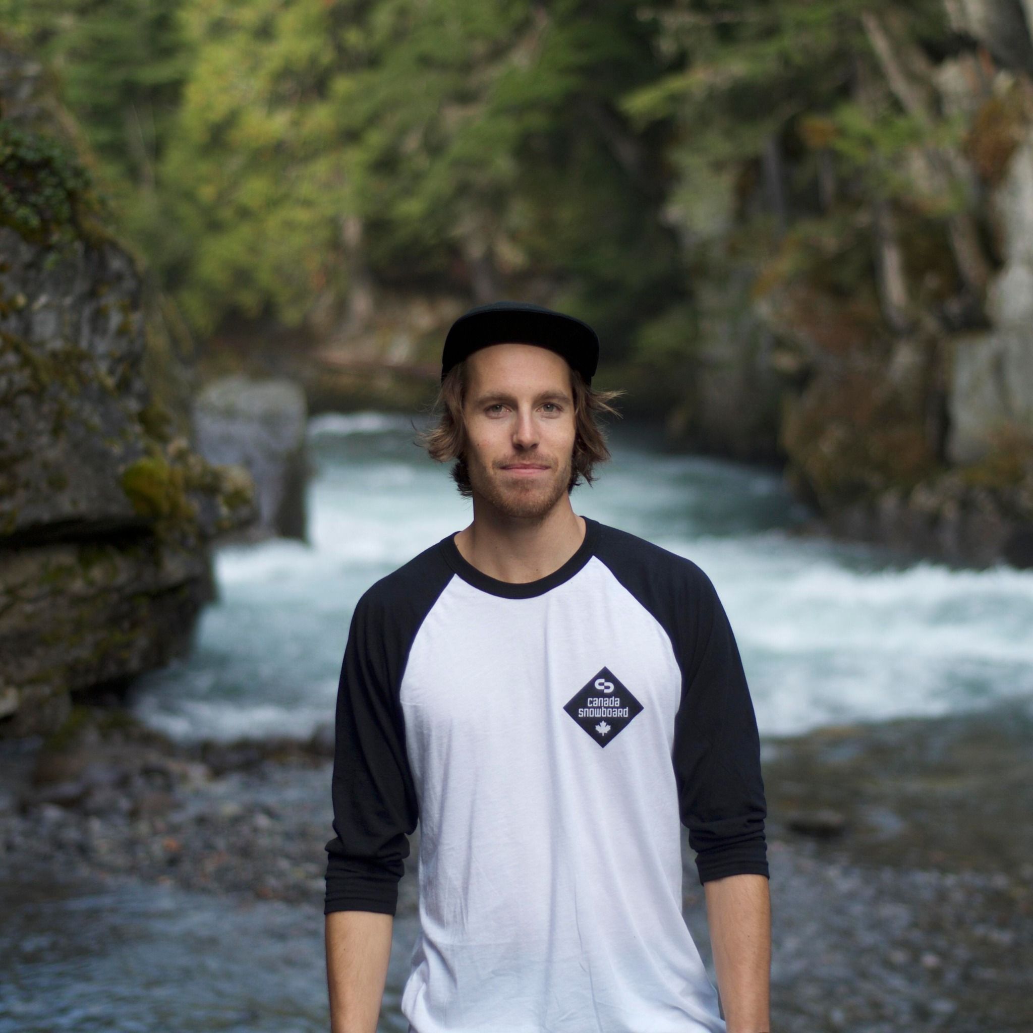 Profile of Kyle Thomas