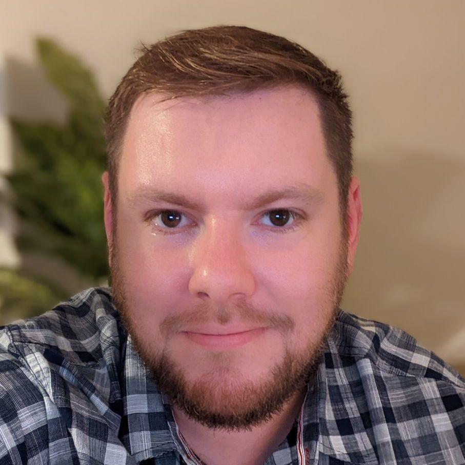 Profile of Scott Tracey